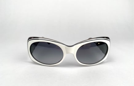 Judith Leiber JL1416 White and Black Sunglasses with Case