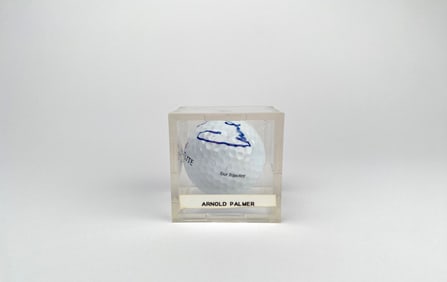 Arnold Palmer Signed Top-Flite XL Golf Ball in Display Case