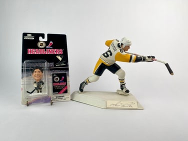 Mario Lemieux Salvino Figurine and Headliners Figure Set