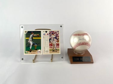 Tom Glavine Signed Baseball and Trading Card Set