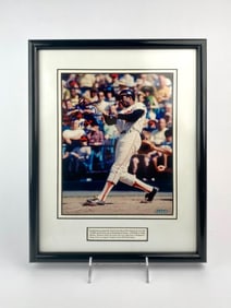 Frank Robinson Signed Triple Crown Photo, 1966 Orioles