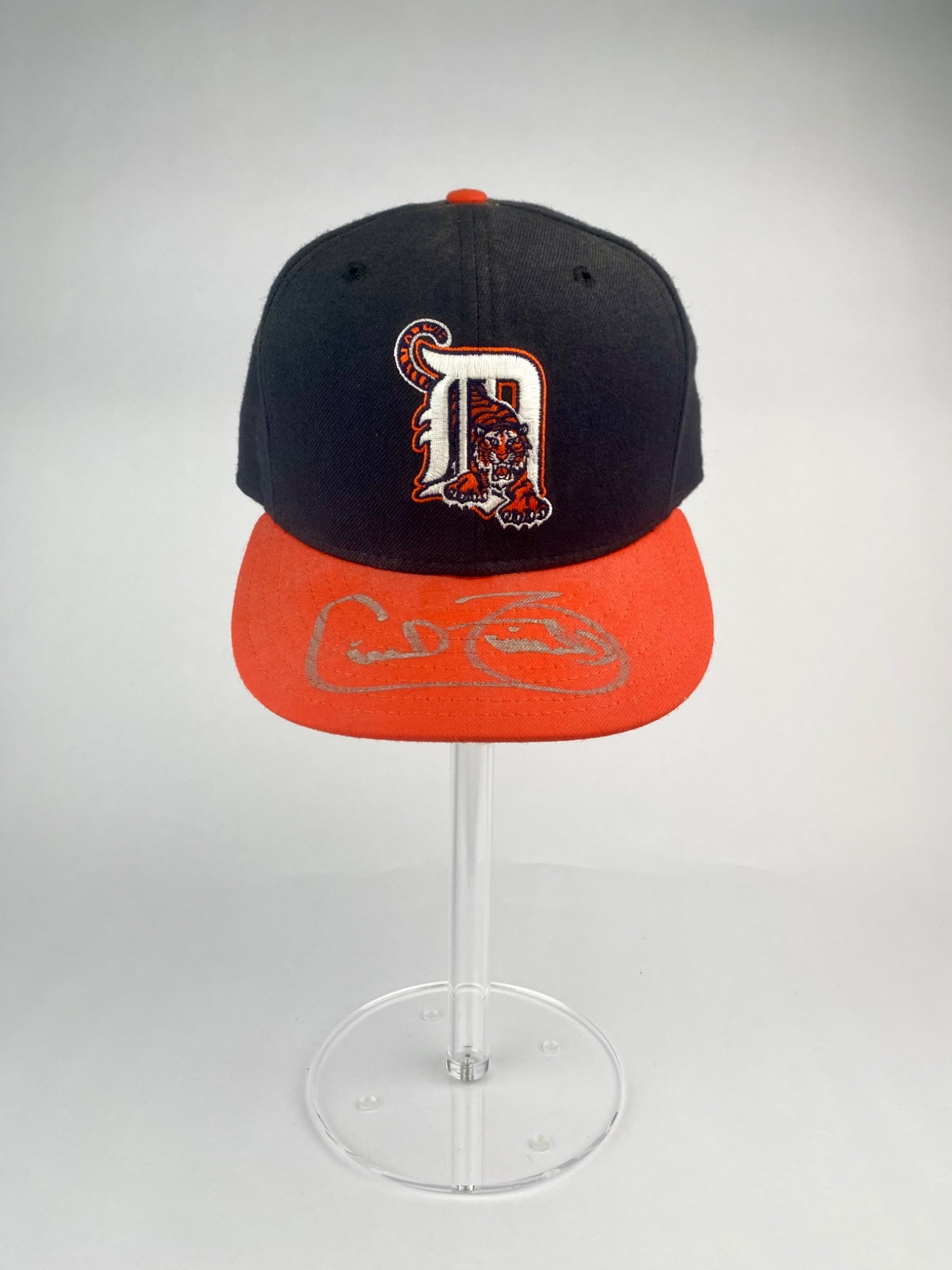 Cecil Fielder Signed Detroit Tigers Wool Cap (1 of 12)