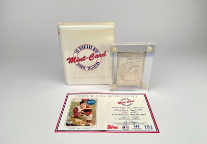 Johnny Bench 1969 Topps Limited Edition Silver Mint Card with COA