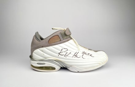 Signed Richard Hamilton And1 Ryd 1 Basketball Shoe (#32) Size 13