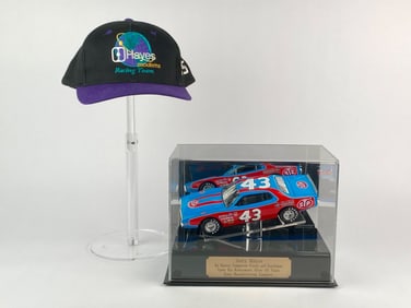 Richard Petty #43 STP Die-Cast Car with box & COA Retirement Gift with Hayes Modems Racing Team Cap