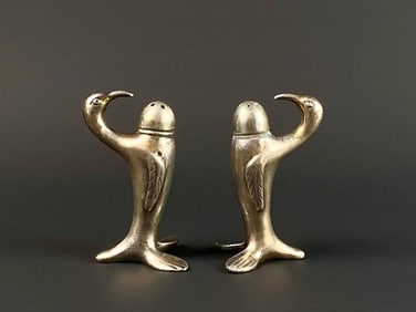 Penguin-Form Metal Salt and Pepper Shakers