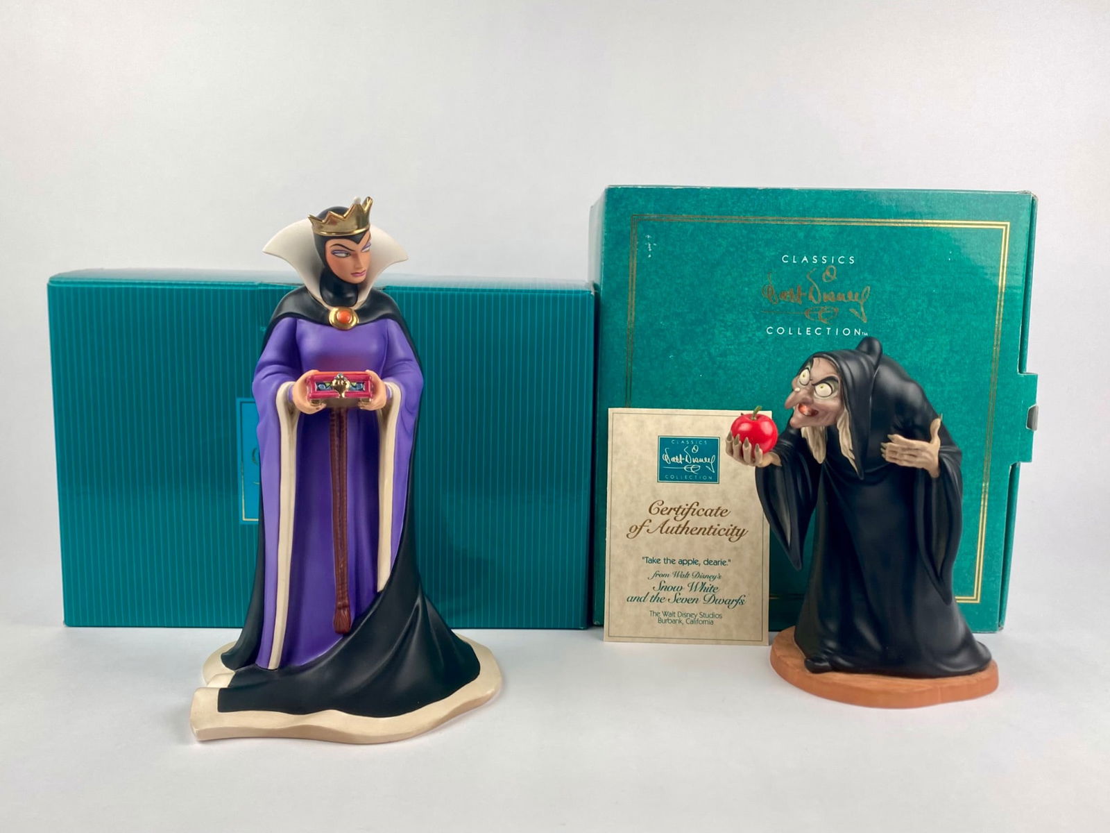 Pair of Disney Classics Collection Snow White Evil Queen & Witch Figurines (COA Original Box) (1 of 12)