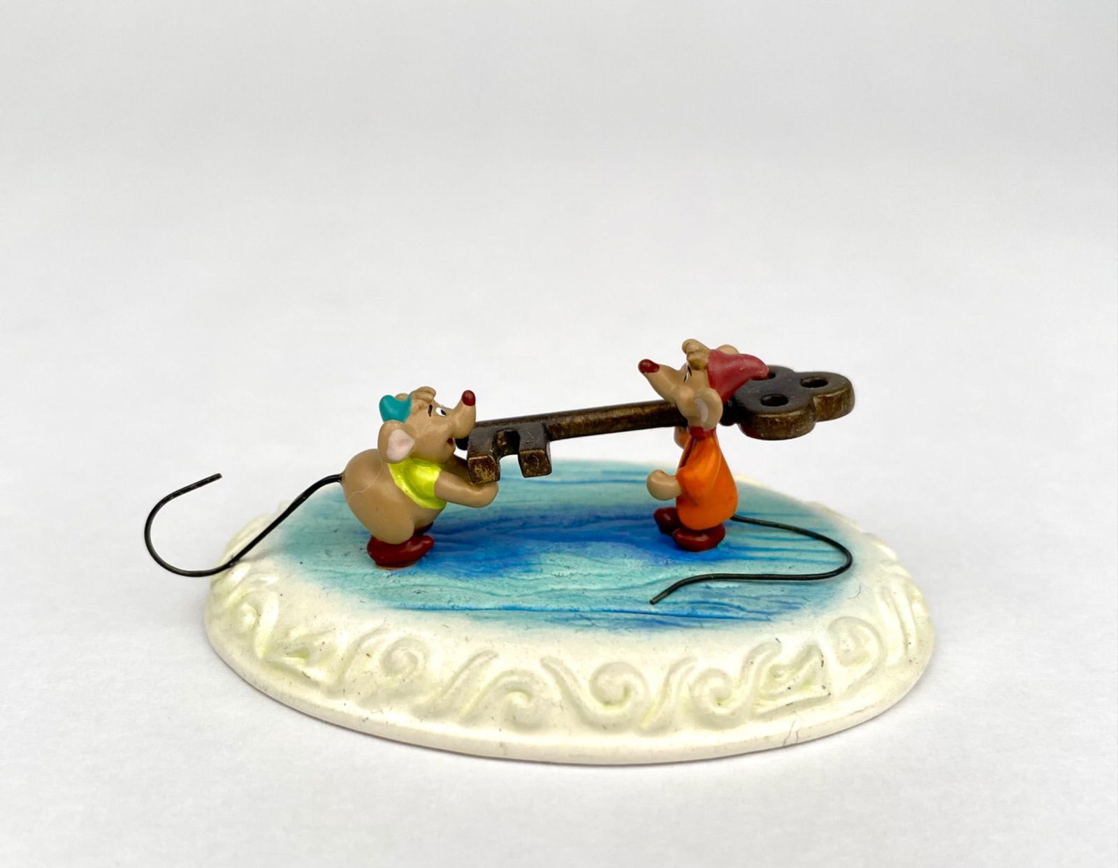 Disney Showcase Collection Figurine by Olszewski, 'Freeing Cinderella', 2001 (1 of 6)