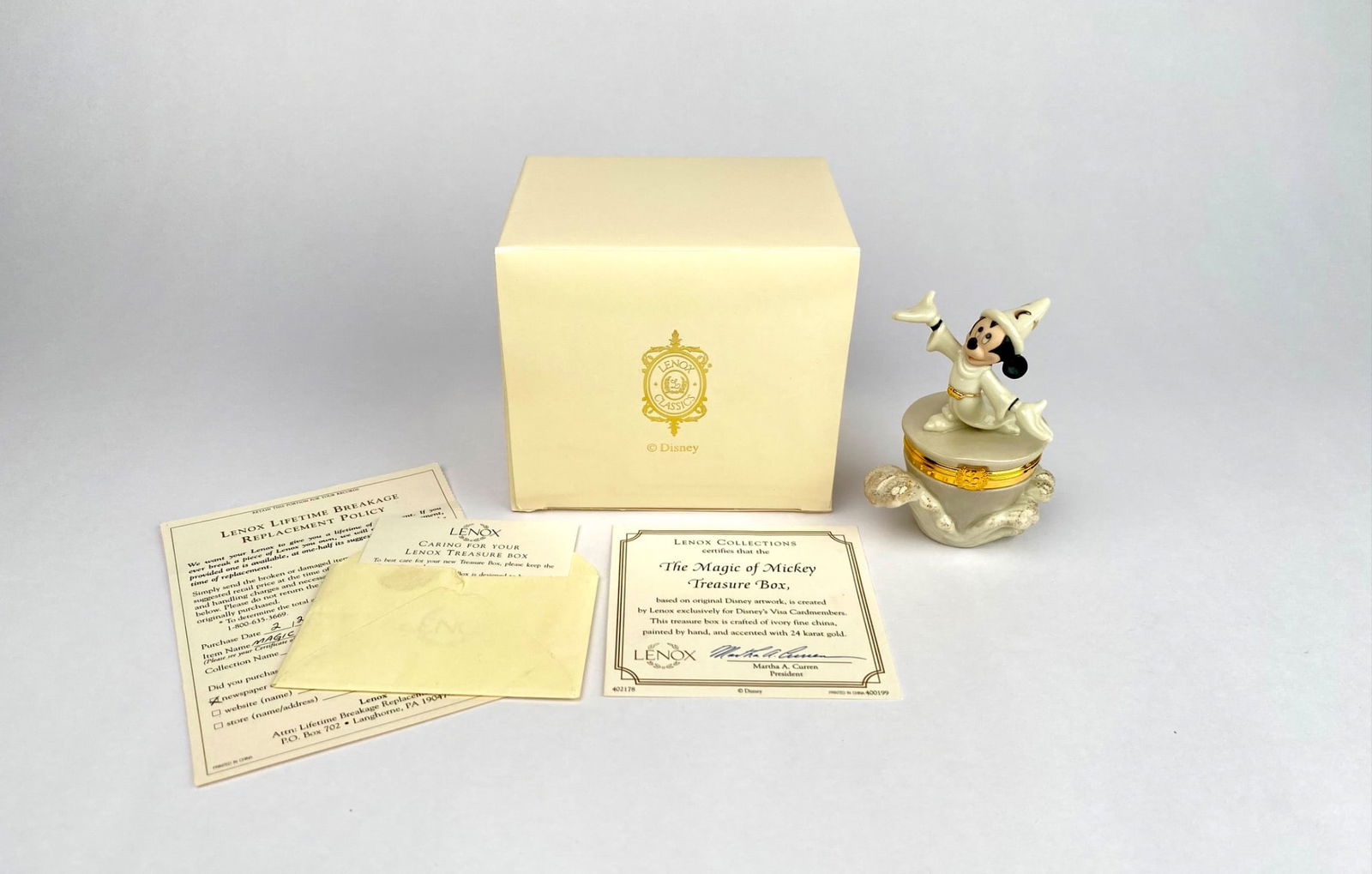 Disney Lenox 'The Magic of Mickey' Treasure Box with Certificates (1 of 8)