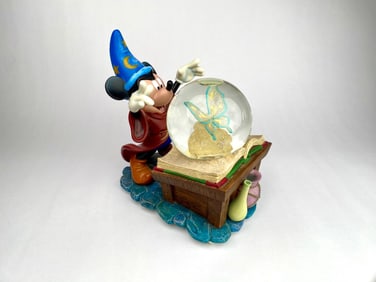 Disney Sorcerer Mickey Mouse Snow Globe Figurine with Crystal Ball