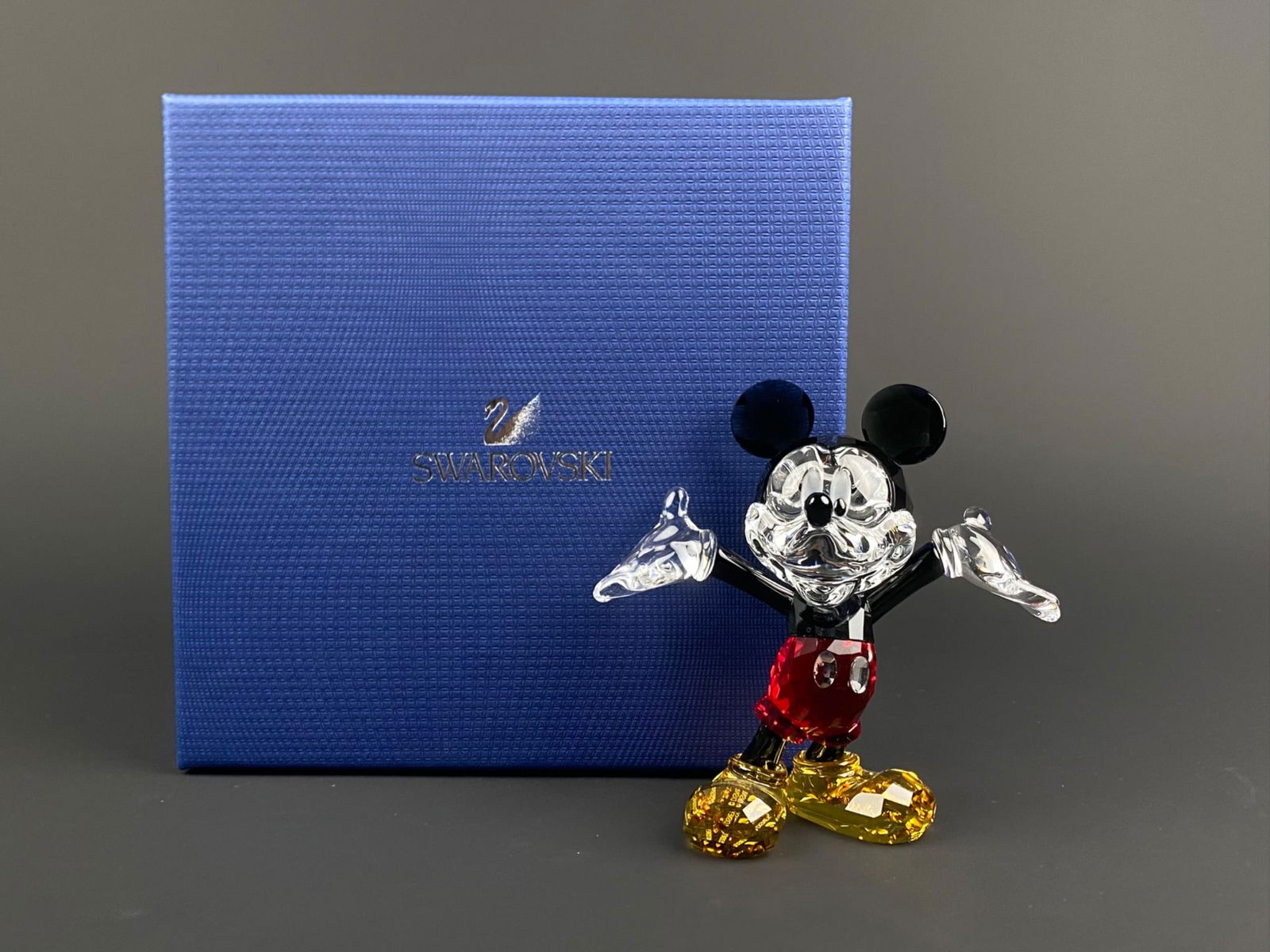 Swarovski Disney ‘Mickey Mouse’ Figurine (Original Box) (1 of 12)