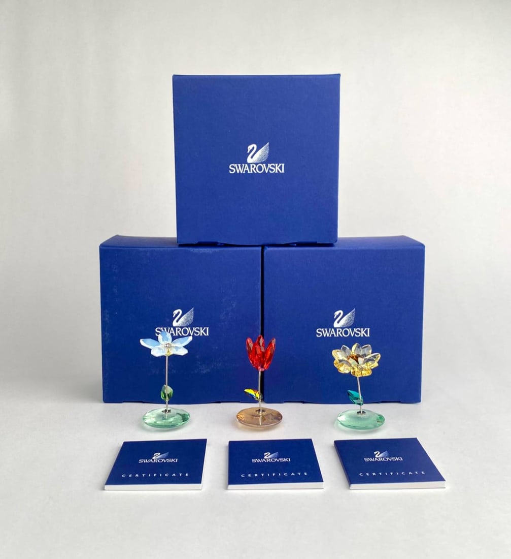 Swarovski Crystal Flower Figurine Trio With Original Boxes and Certificates (1 of 6)