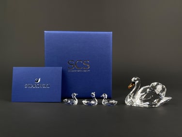 Swarovski Crystal Society (SCS)Jubilee Edition 2017 ‘Swans’ Set with Original Box (COA)