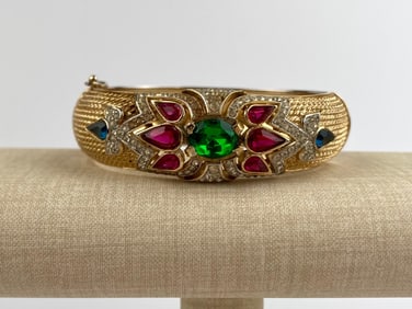 Vintage Crown Trifari Gold-Tone Hinged Bangle Bracelet