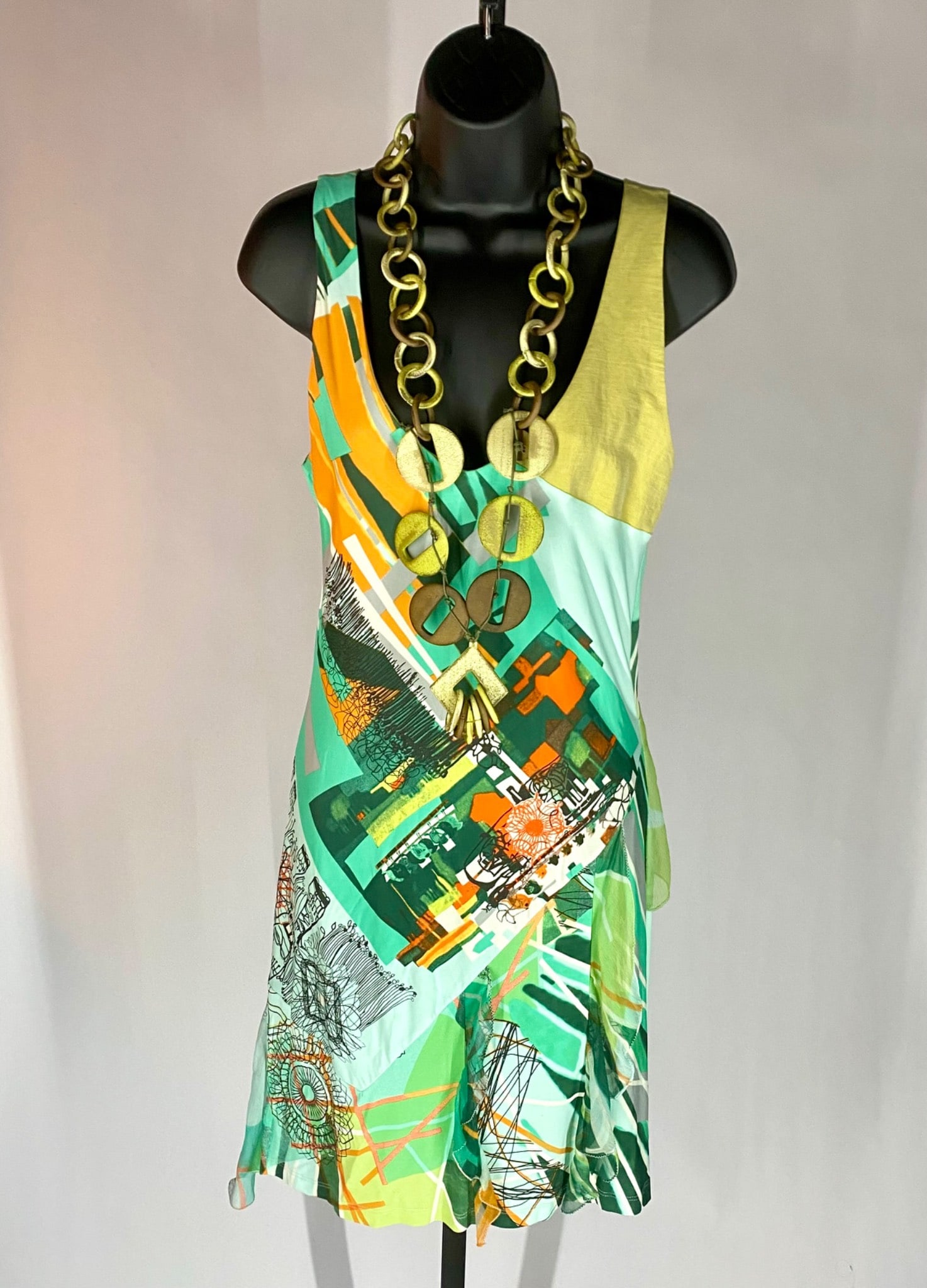 Save the Queen! Italian Printed Sleeve Dress with Oversized Geometric Necklace, Size S (1 of 12)