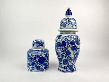 Pair of Blue and White Porcelain Jars, Late 20th Century
