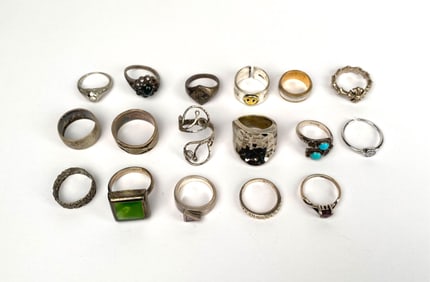 17 Assorted Sterling Silver Rings
