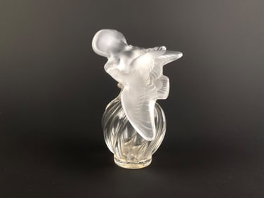 Lalique ‘Deux Colombes’ Frosted Glass Perfume Bottle
