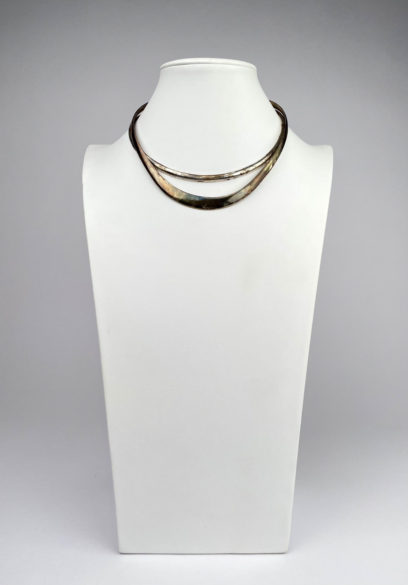 Two Sterling Silver Collar Necklaces (1 of 7)