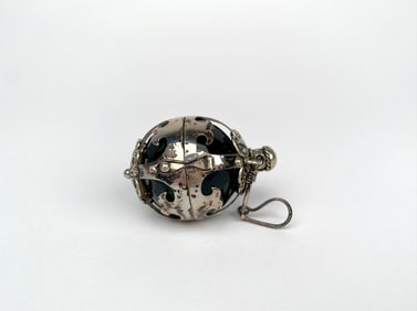 Vintage Sterling Silver Filigree Orb Locket Pendant with Faceted Green Glass