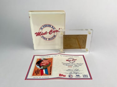 Carl Yastrzamski 1960 Topps Rookie Bronze Mint-Card (COA)