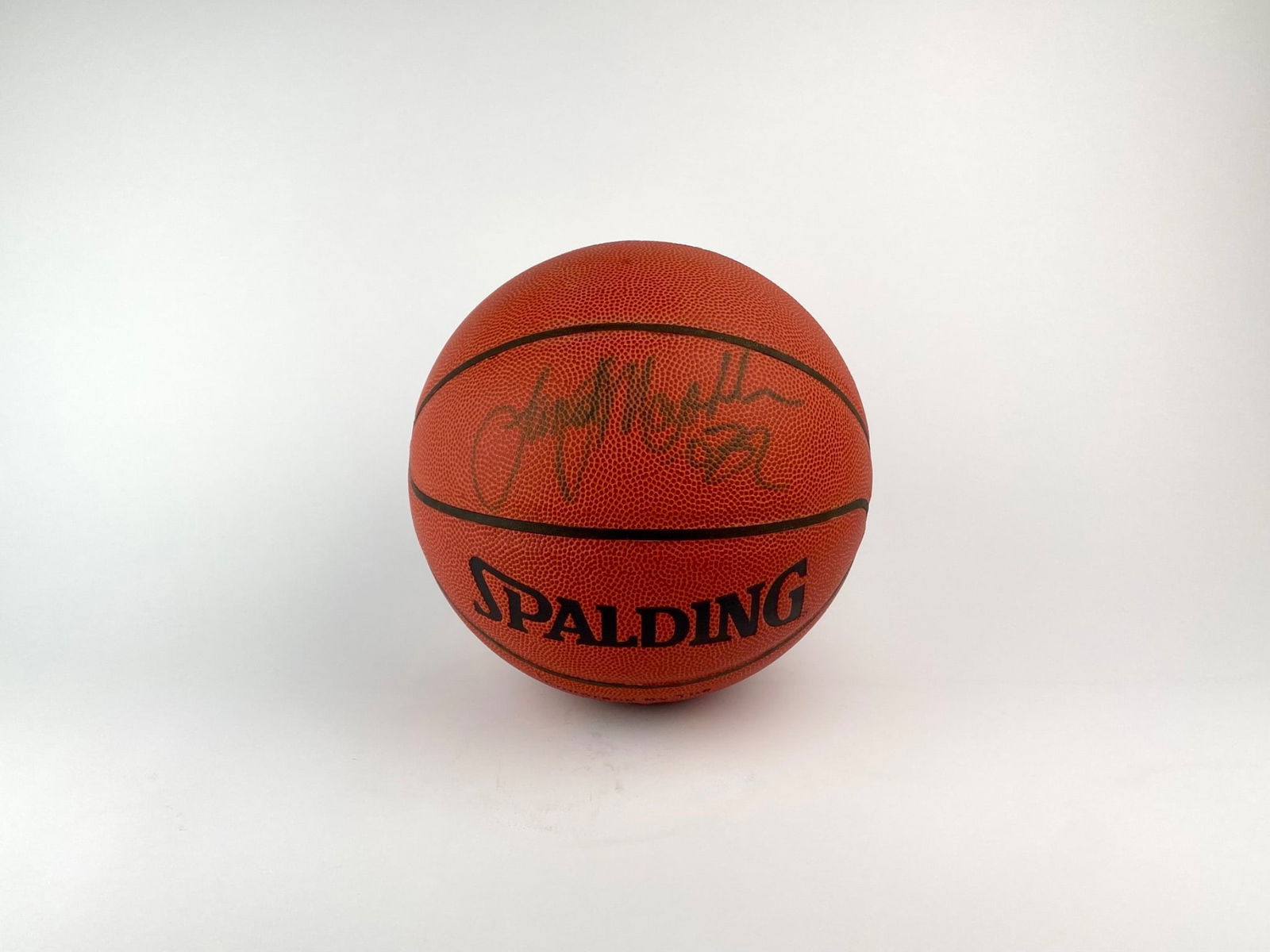 Jamal Mashburn Signed Spalding NBA Basketball (1 of 8)