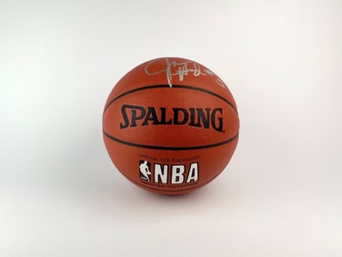 Juwan Howard Signed Spalding NBA Basketball