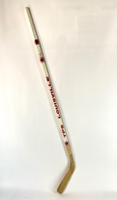 Steve Yzerman Signed Louisville TPS Flex-Life Hockey Stick