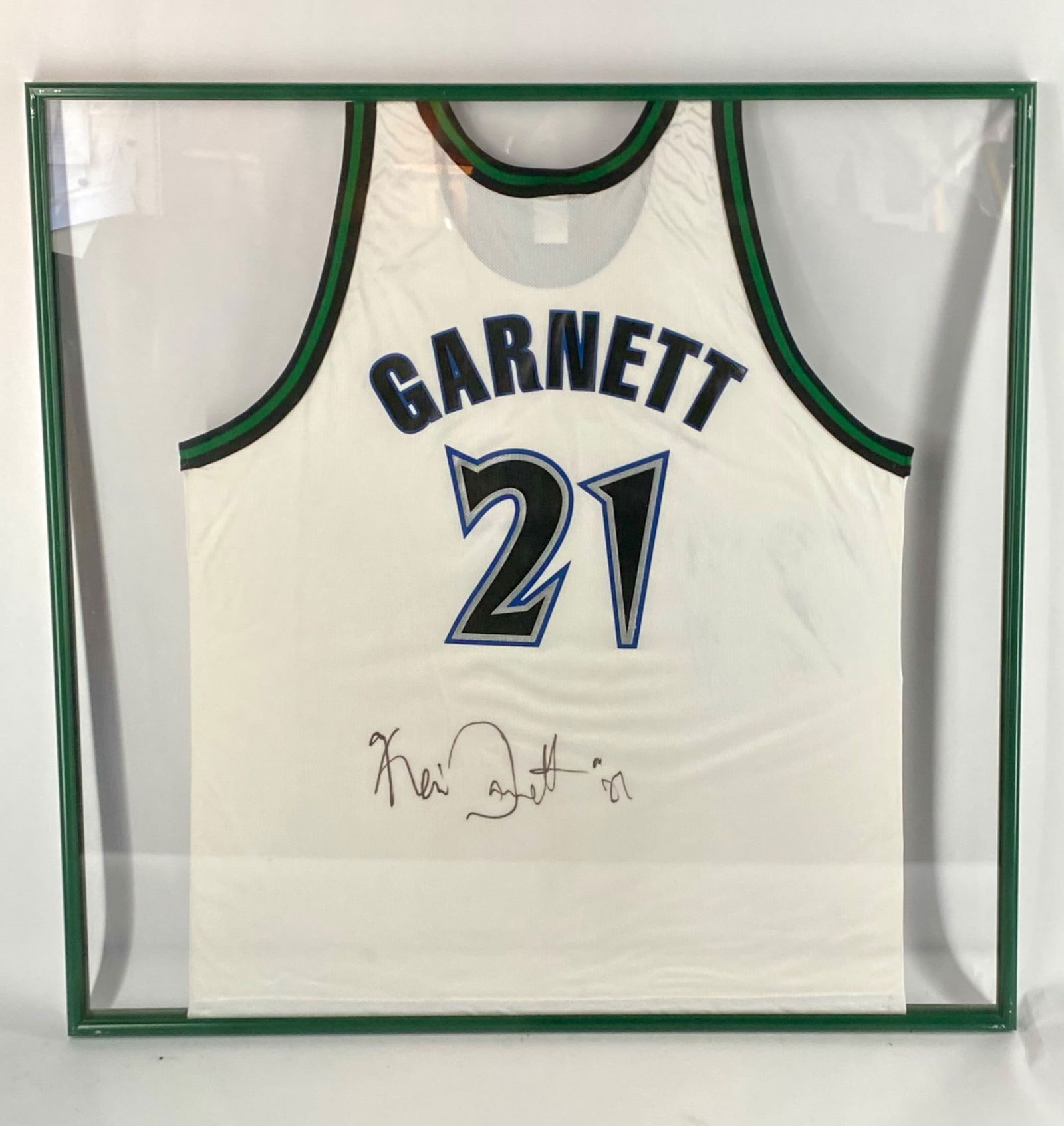 Kevin Garnett Signed Minnesota Timberwolves Authentic Champion Framed Jersey (1 of 7)