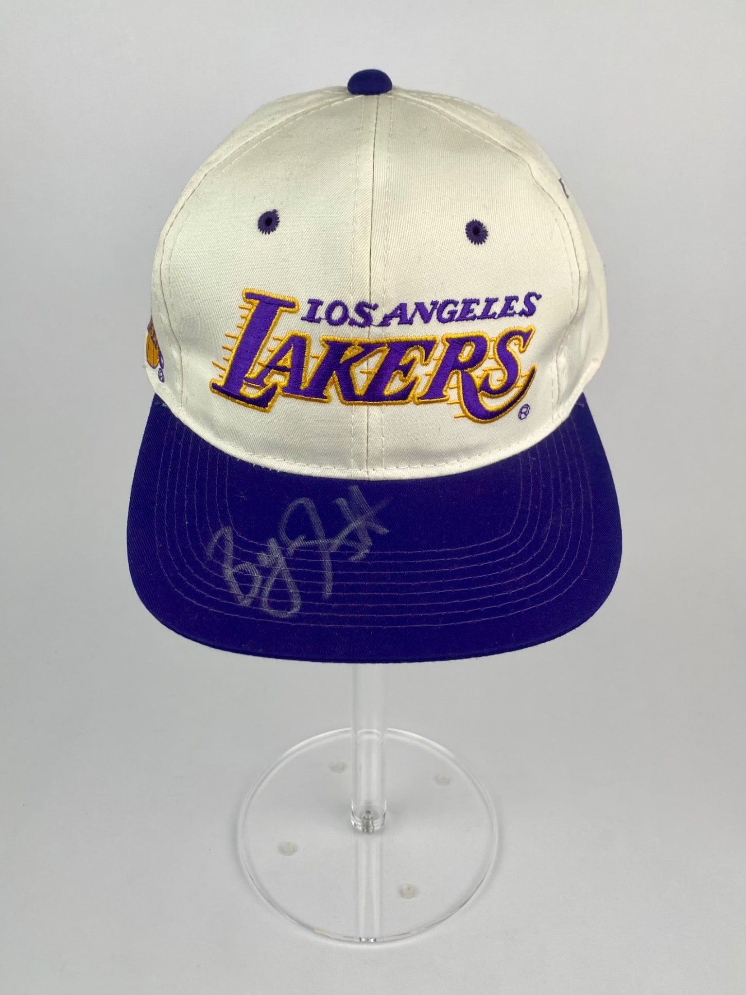 Los Angeles Lakers Snapback Hat Signed by Byron Scott (1 of 8)