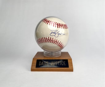 Rawlings Official National League Baseball Signed by Dave Justice