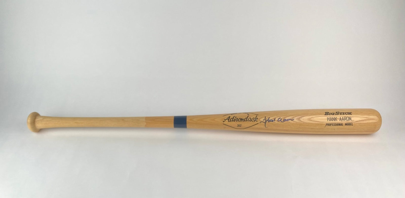 Hank Aaron Signed Adirondack “Big Stick?? Professional Model Bat (1 of 7)