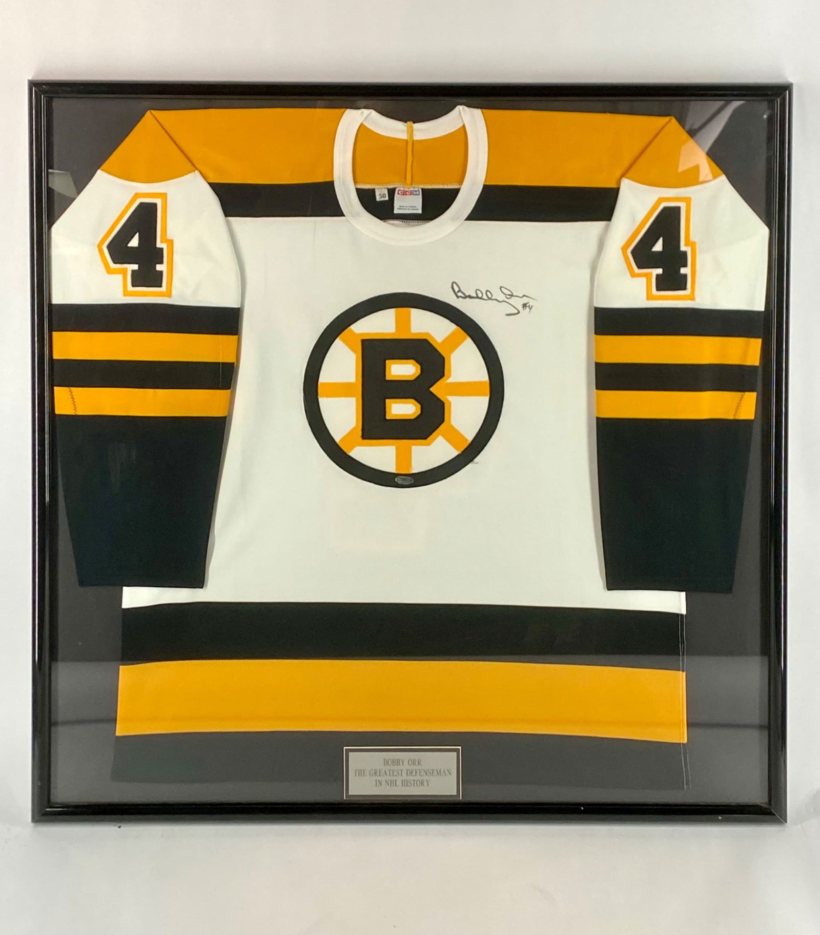 Bobby Orr Signed Boston Bruins Framed Jersey (1 of 7)
