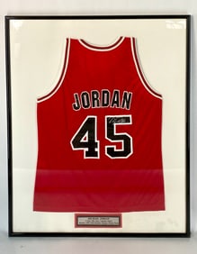 Michael Jordan Signed Chicago Bulls #45 Framed Jersey