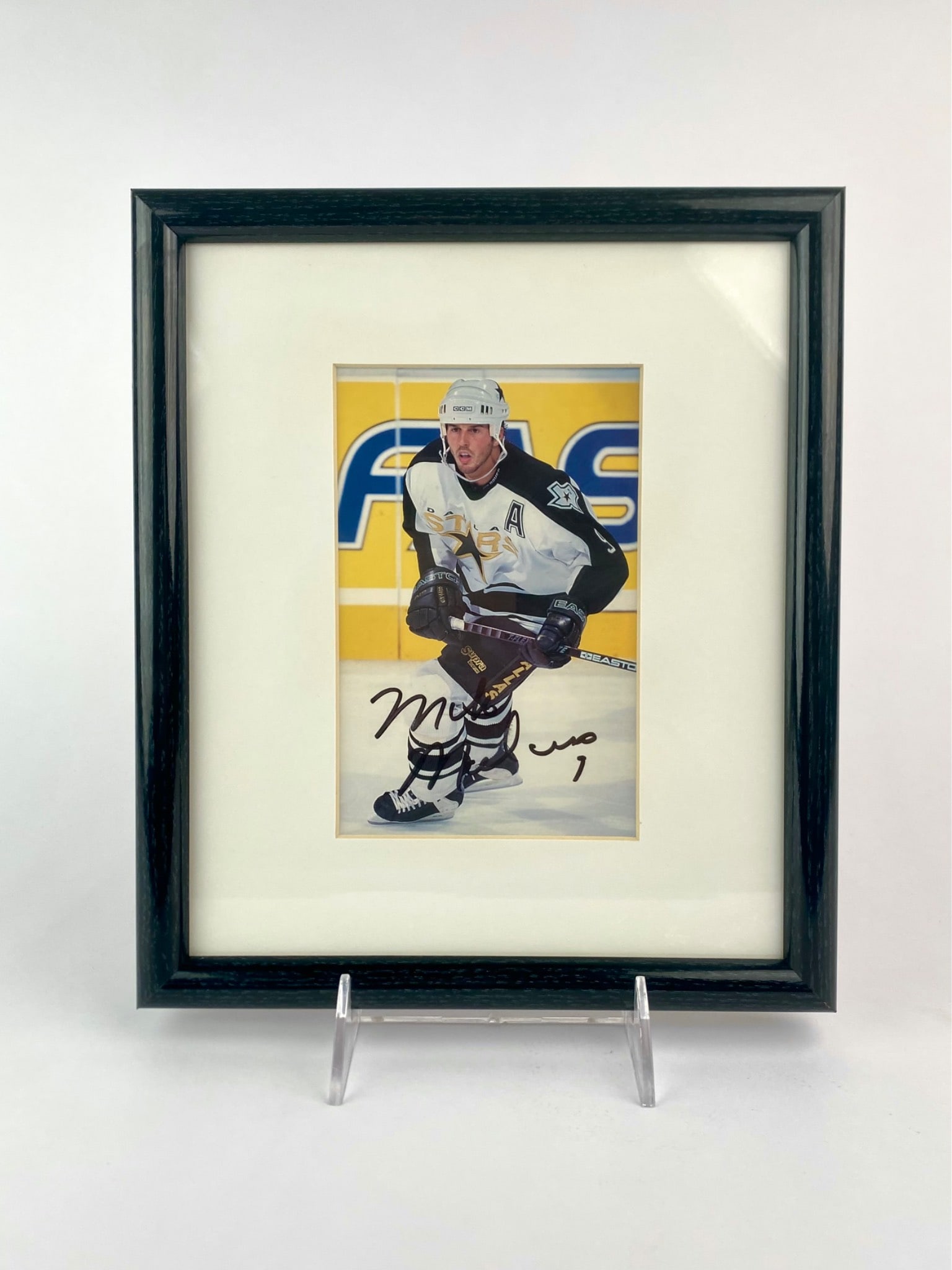 Framed Mike Modano Autographed Dallas Stars Photo (1 of 6)
