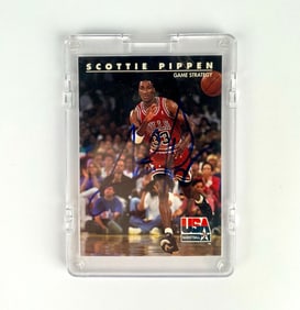 1992 USA Basketball Skybox Scottie Pippen Signed Card