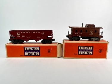 Lionel 6456 Lehigh Valley Hopper Car & 6457 Caboose with Original Boxes