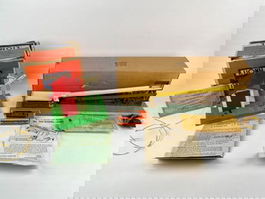 Lionel No. 362 Barrel Loader & No. 45N Automatic Gateman with Original Boxes