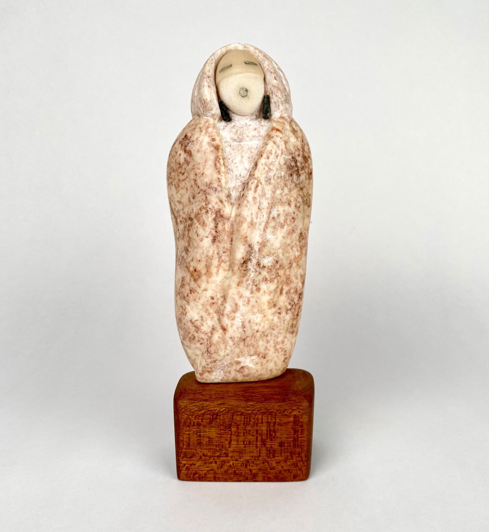 R. Cherito Zuni Stone Carving (Zuni Stargazer) on Stone Base (1 of 12)