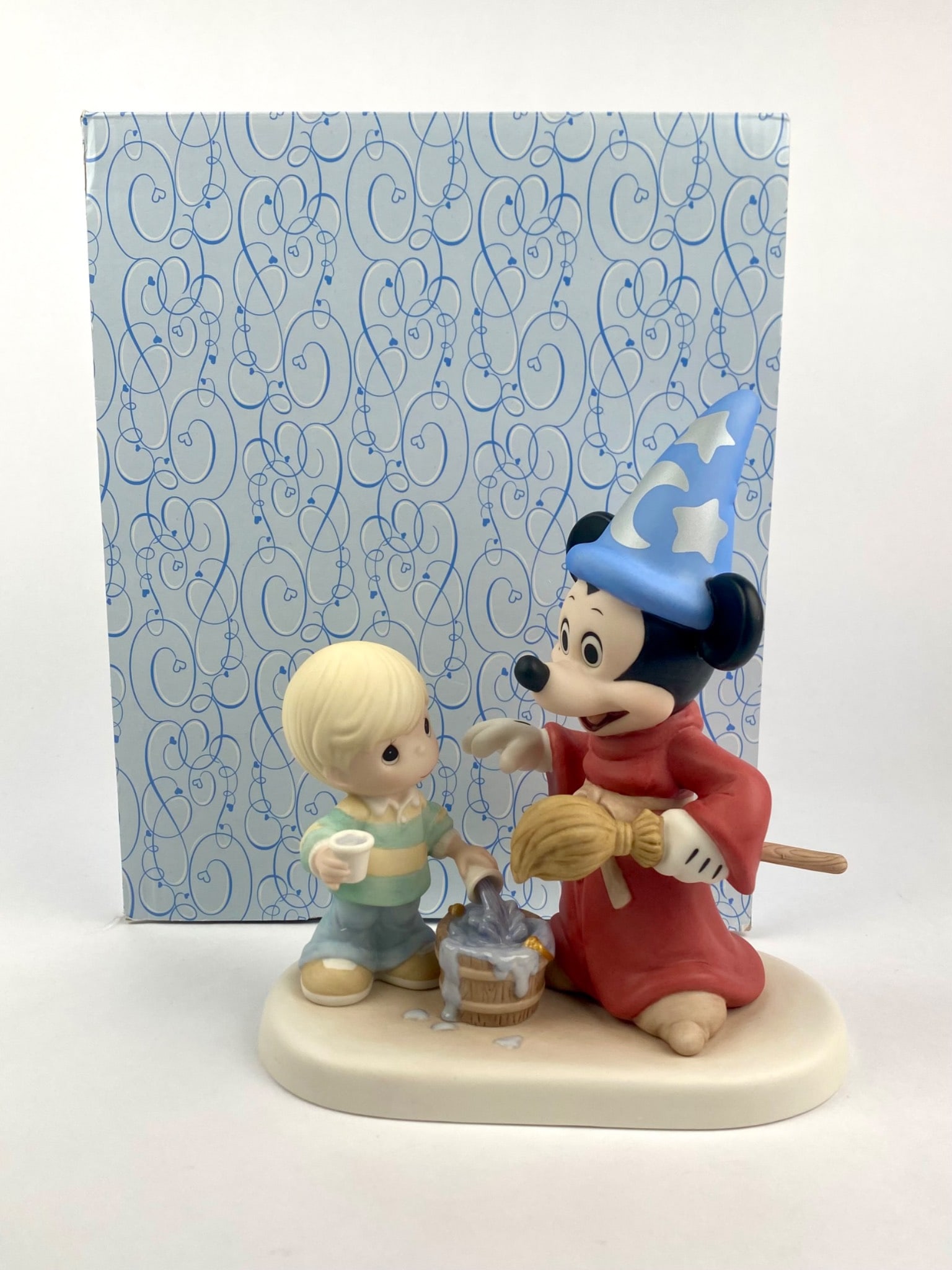 Signed Precious Moments ‘A Magical Moment to Remember’ Figurine Featuring Sorcerer Mickey (1 of 11)