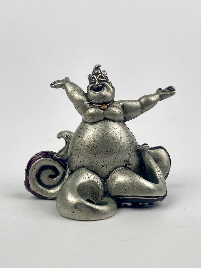Disney Pewter Villains Collection ‘Ursula’ Figurine (COA Original Box): Limited edition pewter figurine of Ursula from Disney’s Villains Collection. The figurine depicts the sea witch from Disney’s The Little Mermaid with swirling tentacles and detailed pewter casting
