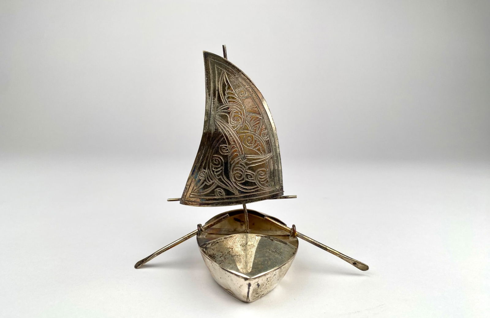Sterling Silver Sailboat Miniature with Oars (1 of 9)