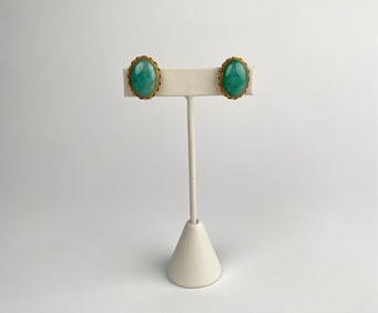 Vintage 14k Gold Jade Cabochon Clip-On Earrings