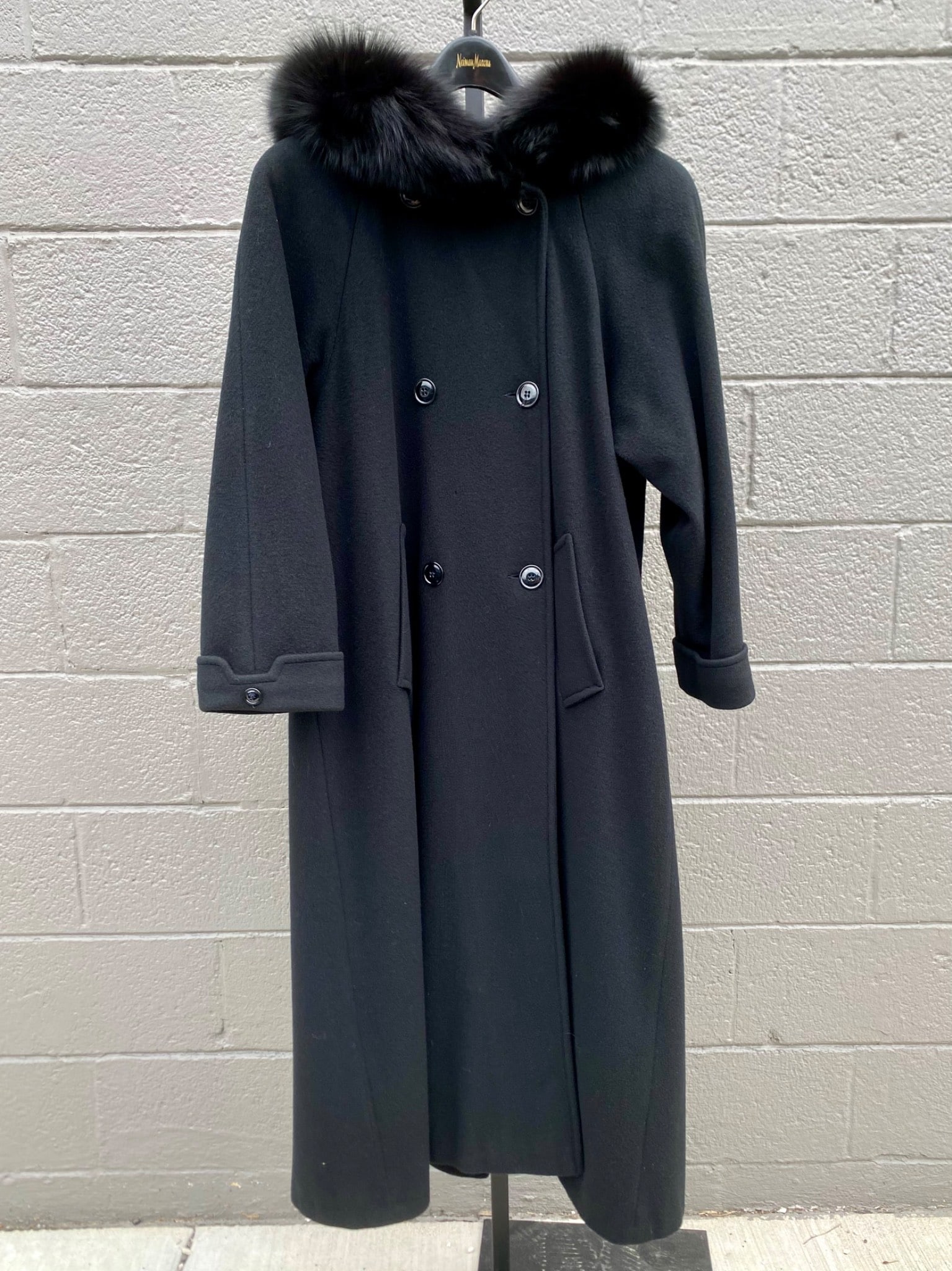 Searle Blatt Studio 100% Cashmere Full-Length Coat with Fox Fur Trim, Size 2 (1 of 11)