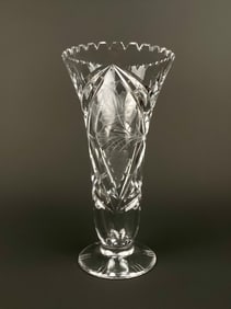 Hand-Cut Crystal Vase with Grape and Leaf Motif