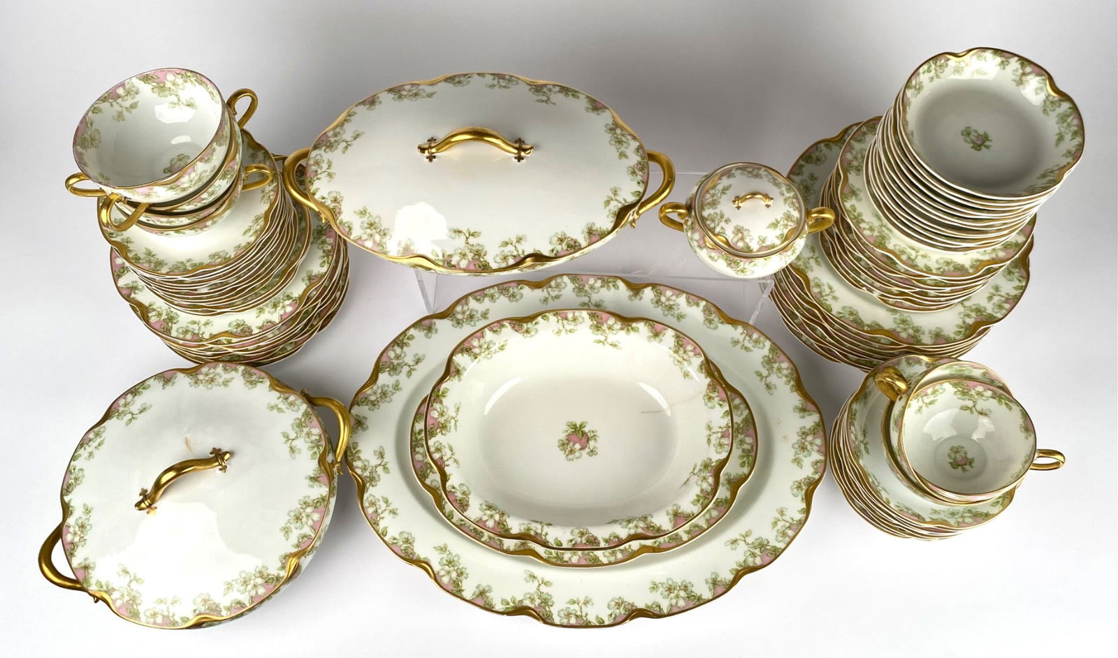 Haviland & Co. Limoges French Porcelain Dinner Service, Schleiger 33, 74 Pieces (1 of 12)