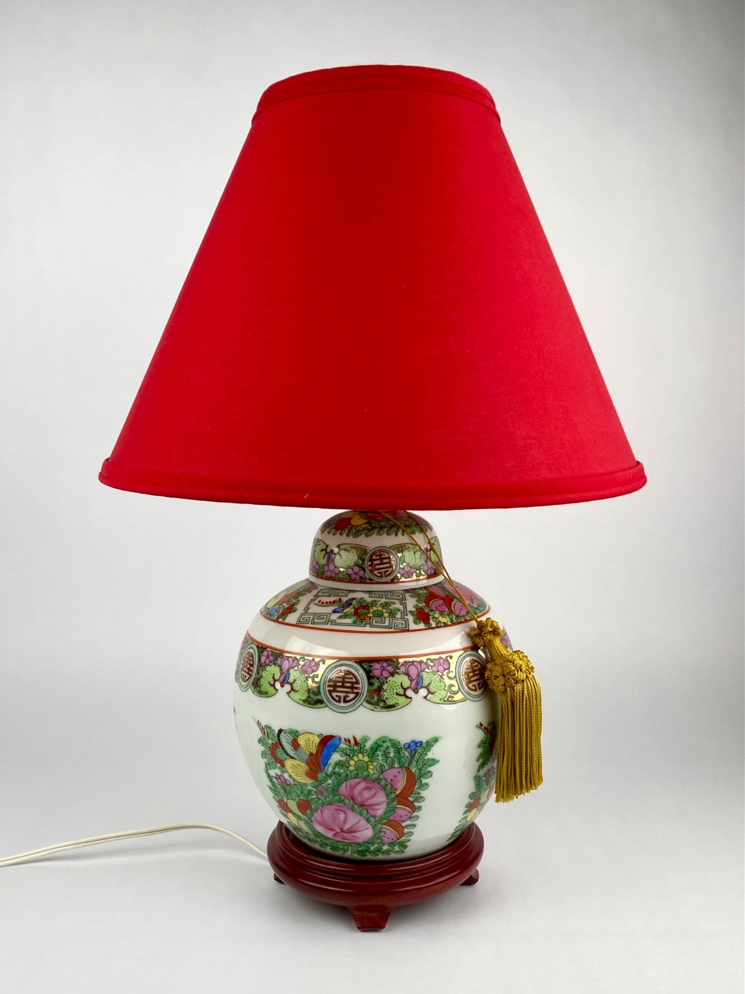 Chinese Famille Rose Style Porcelain Ginger Jar Table Lamp (1 of 10)