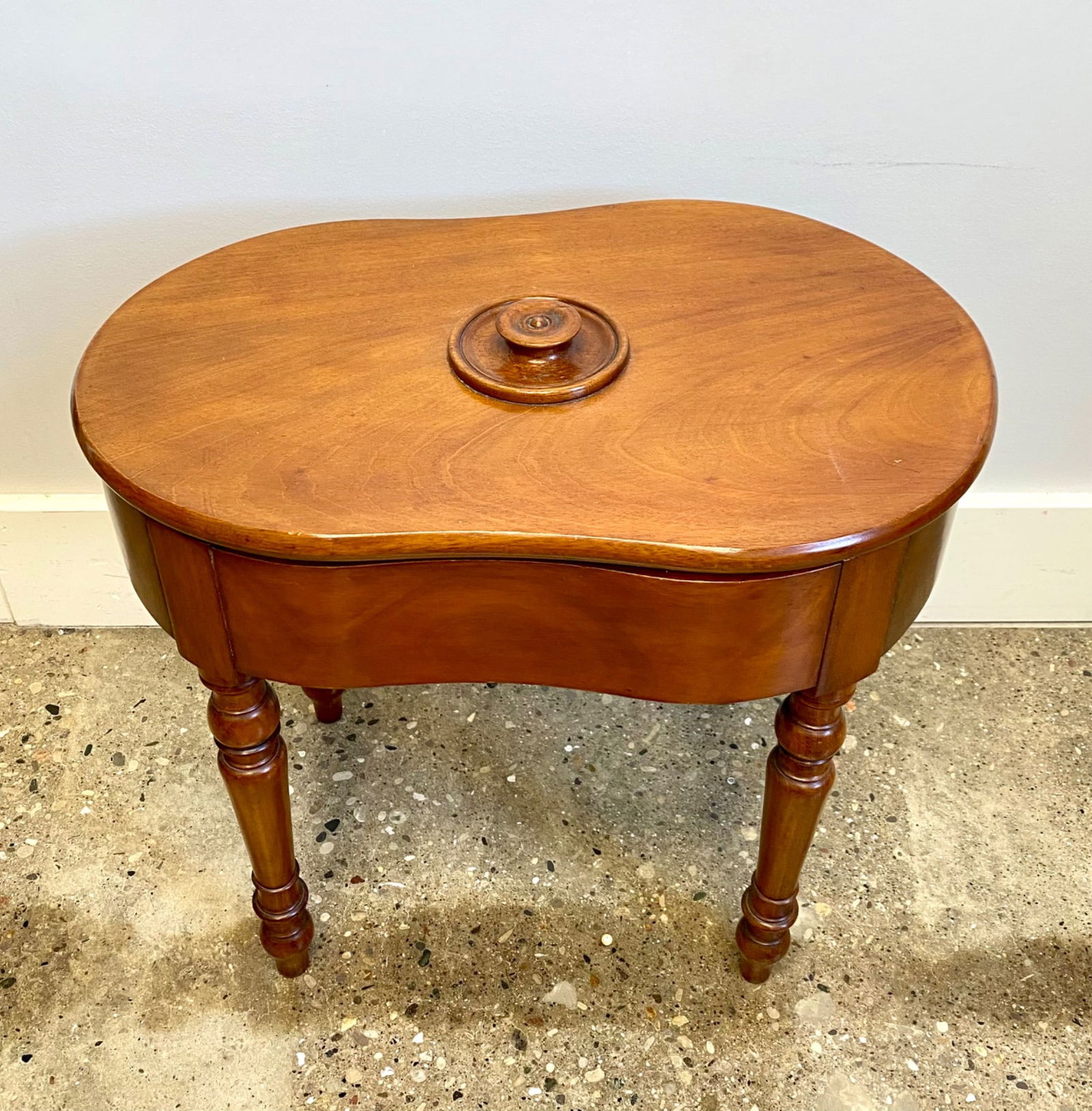 Antique Wooden Kidney-Shaped Sewing Table with Lift Lid (1 of 10)