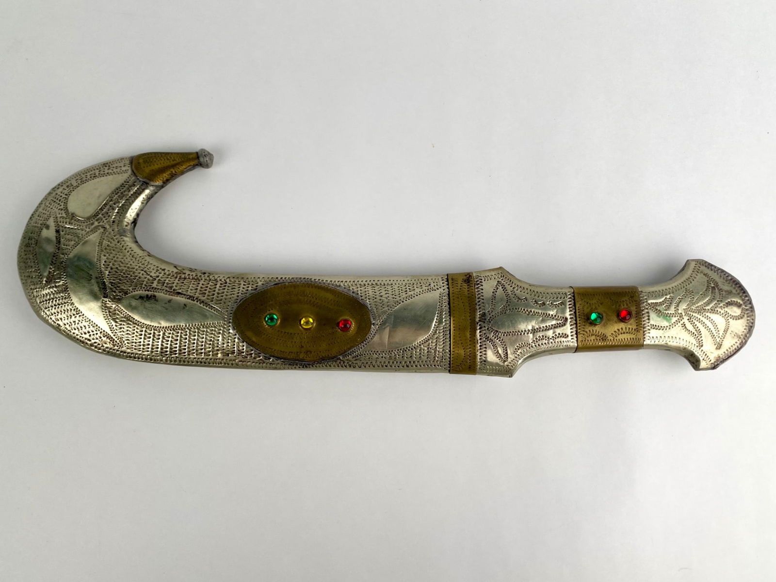 Ornate Middle Eastern Style Jambiya Dagger with Decorated Scabbard (1 of 10)