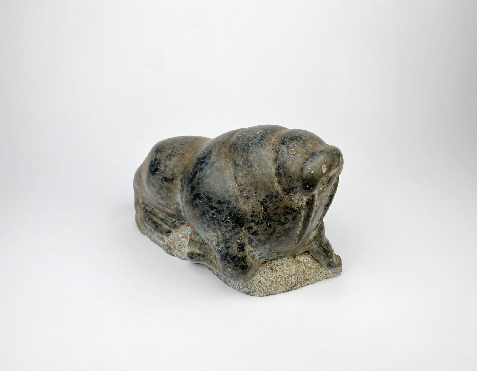 Antique Inuit Soapstone Walrus Sculpture, Early-Mid 20th Century (1 of 12)